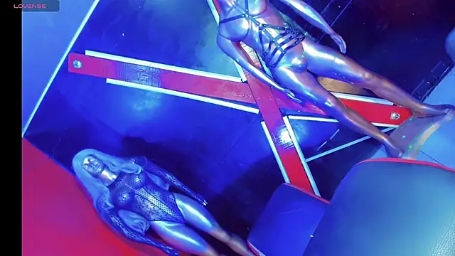 emelly horny  online show from 5, 11, 2025