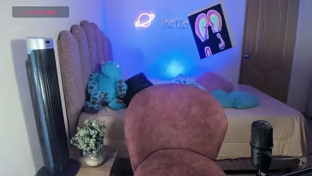 Snapshot of Maryybellax chatting on 19, 3, 2025 Maryybellax online show from 19, 3, 2025