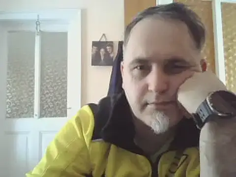 Szolga10 online show from 25, 2, 2025