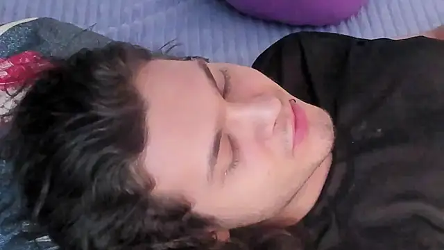 ParanoidTemptaion  online show from 16, 9, 2025