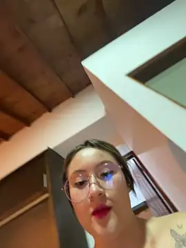 Snapshot of ValentinaOrtiz3 chatting on 19, 2, 2025 ValentinaOrtiz3 online show from 19, 2, 2025