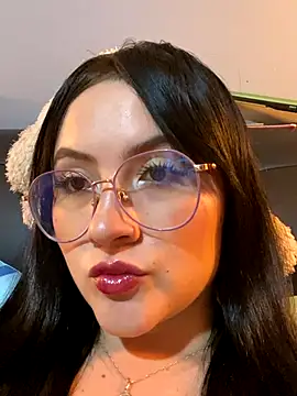 Snapshot of ValentinaOrtiz3 chatting on 18, 9, 2025 ValentinaOrtiz3 online show from 18, 9, 2025