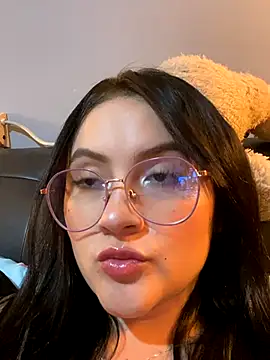 Snapshot of ValentinaOrtiz3 chatting on 24, 9, 2025 ValentinaOrtiz3 online show from 24, 9, 2025