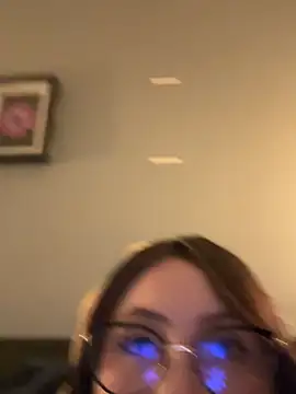 Snapshot of ValentinaOrtiz3 chatting on 8, 7, 2026 ValentinaOrtiz3 online show from 8, 7, 2026