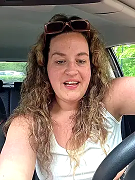 justtess online show from 4, 5, 2026