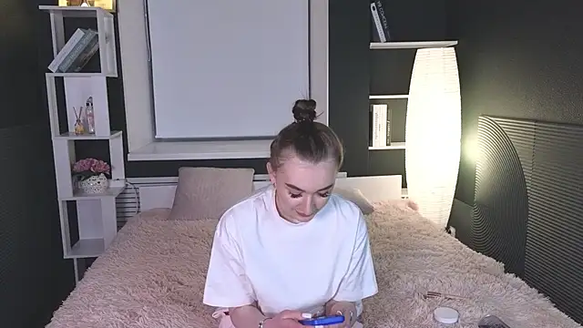 FeliceAldridge online show from 13, 2, 2025