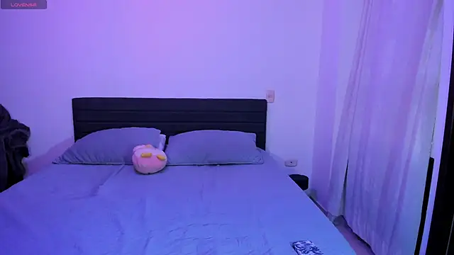 Snapshot of _JacobMiller__ chatting on 5, 12, 2025 JacobMiller online show from 5, 12, 2025