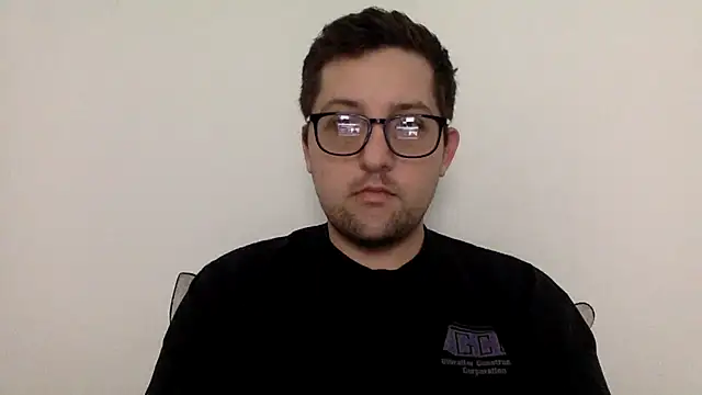 Snapshot of Milflover96 chatting on 14, 2, 2025 Milflover96 online show from 14, 2, 2025