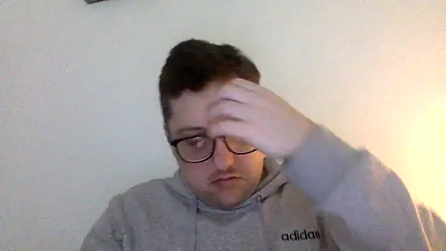 Snapshot of Milflover96 chatting on 19, 2, 2025 Milflover96 online show from 19, 2, 2025