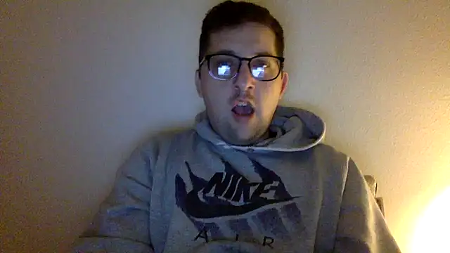 Snapshot of Milflover96 chatting on 21, 2, 2025 Milflover96 online show from 21, 2, 2025