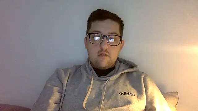 Snapshot of Milflover96 chatting on 21, 2, 2025 Milflover96 online show from 21, 2, 2025