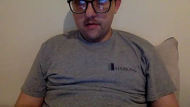 Snapshot of Milflover96 chatting on 24, 2, 2025 Milflover96 online show from 24, 2, 2025