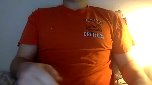 Snapshot of Milflover96 chatting on 3, 3, 2025 Milflover96 online show from 3, 3, 2025