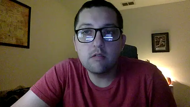 Snapshot of Milflover96 chatting on 6, 3, 2025 Milflover96 online show from 6, 3, 2025