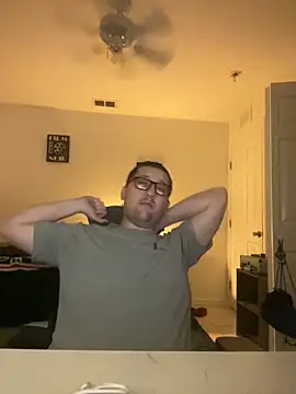 Snapshot of Milflover96 chatting on 7, 3, 2025 Milflover96 online show from 7, 3, 2025