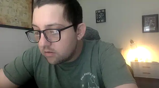 Snapshot of Milflover96 chatting on 8, 3, 2025 Milflover96 online show from 8, 3, 2025