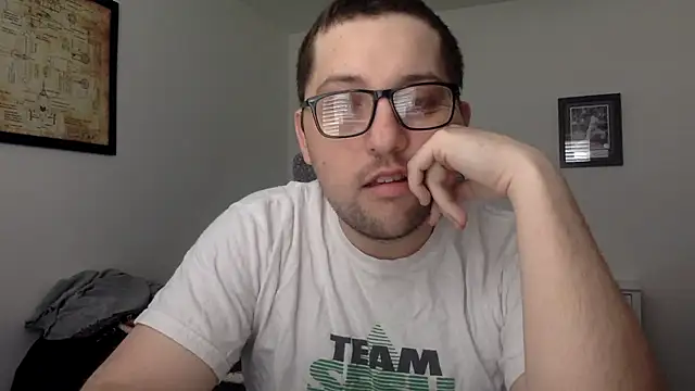 Snapshot of Milflover96 chatting on 9, 3, 2025 Milflover96 online show from 9, 3, 2025