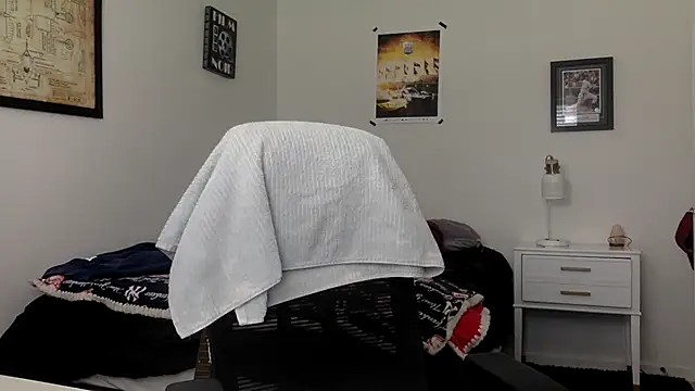 Snapshot of Milflover96 chatting on 21, 3, 2025 Milflover96 online show from 21, 3, 2025