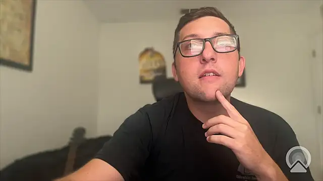 Snapshot of Milflover96 chatting on 18, 9, 2025 Milflover96 online show from 18, 9, 2025