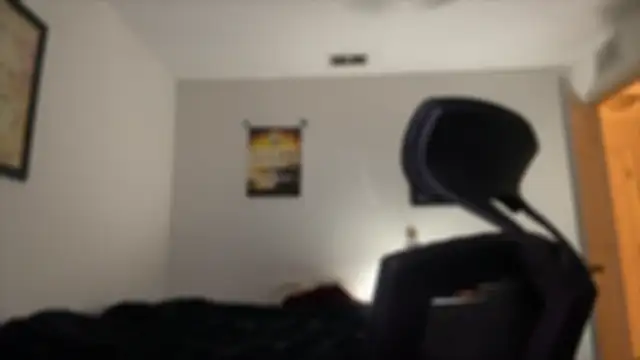 Snapshot of Milflover96 chatting on 25, 10, 2025 Milflover96 online show from 25, 10, 2025