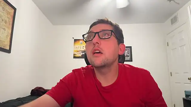 Snapshot of Milflover96 chatting on 13, 12, 2025 Milflover96 online show from 13, 12, 2025