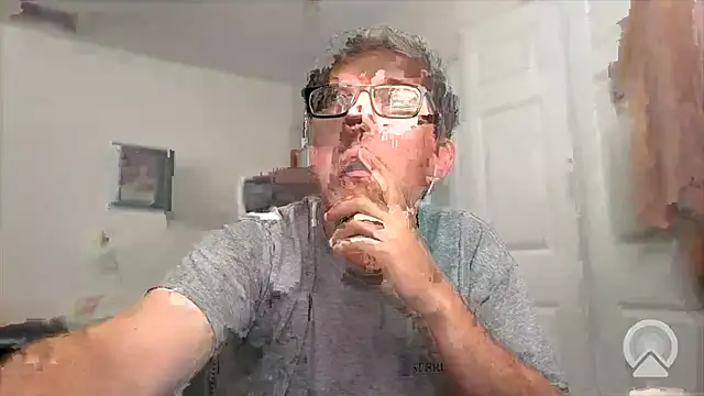 Snapshot of Milflover96 chatting on 14, 3, 2026 Milflover96 online show from 14, 3, 2026