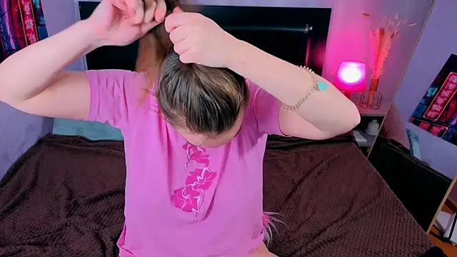 Lika 0ne online show from 14, 1, 2026