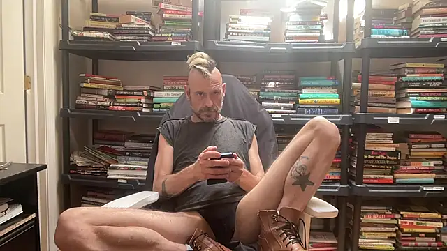 SubtleForest616 online show from 29, 5, 2026