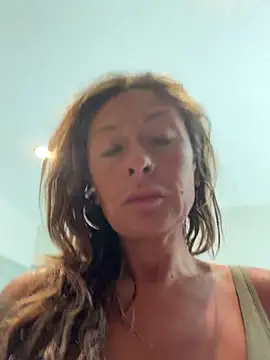bossyroxy84 online show from 8, 7, 2026