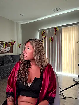 bossyroxy84 online show from 16, 7, 2026