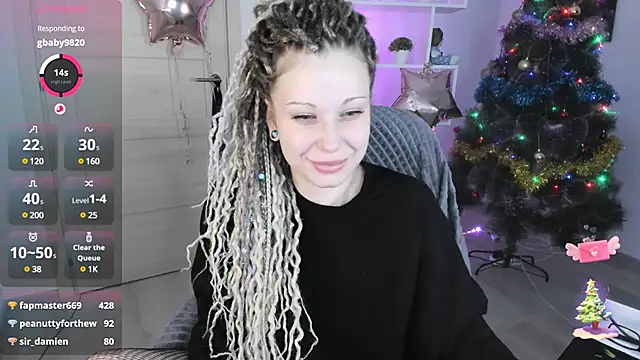 HoneySallyMoore online show from 17, 12, 2024