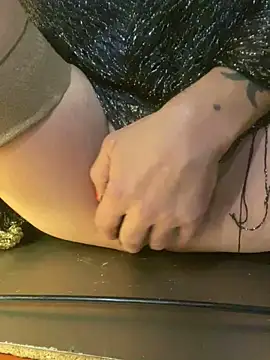 BRUNEETBARBU online show from 19, 10, 2025