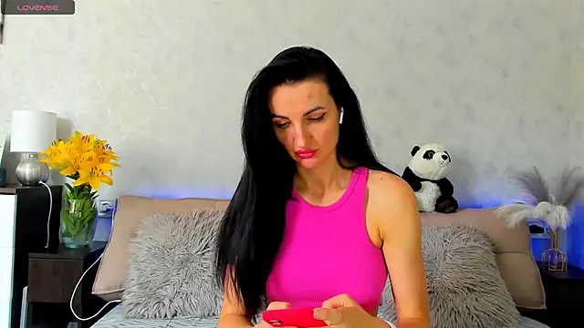 Snapshot of Tina_Mart chatting on 3, 7, 2026 Tina Mart online show from 3, 7, 2026