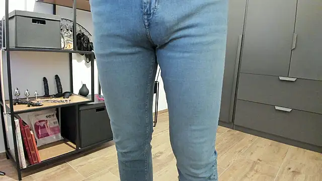 molicaremolicare online show from 4, 3, 2026