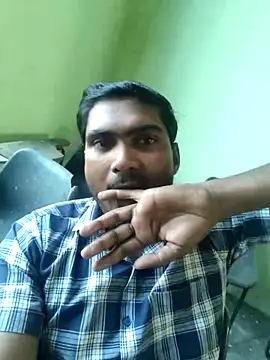 ccuteboyyyy online show from 15, 10, 2025