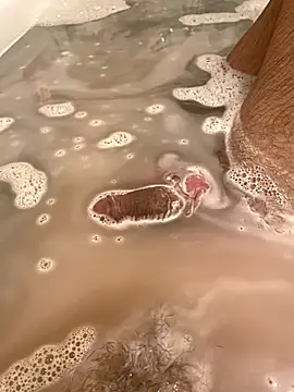 Snapshot of harpeur93 chatting on 9, 9, 2025 harpeur93 online show from 9, 9, 2025