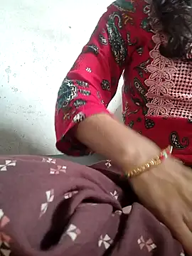 Snapshot of lovely----bhabhi chatting on 13, 1, 2026 lovely----bhabhi online show from 13, 1, 2026