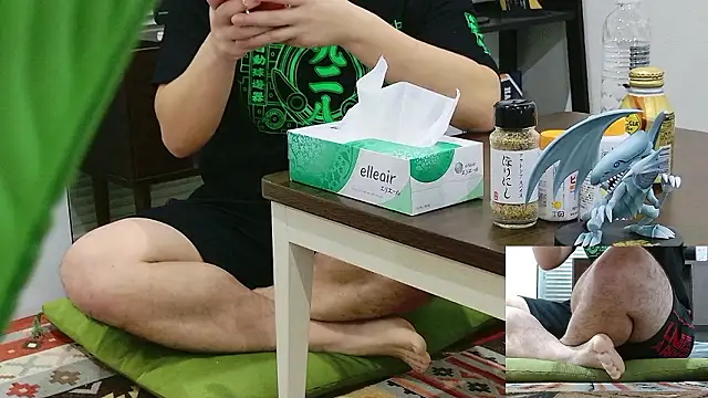 Snapshot of YARASERO-kun chatting on 14, 2, 2026 YARASERO-kun online show from 14, 2, 2026