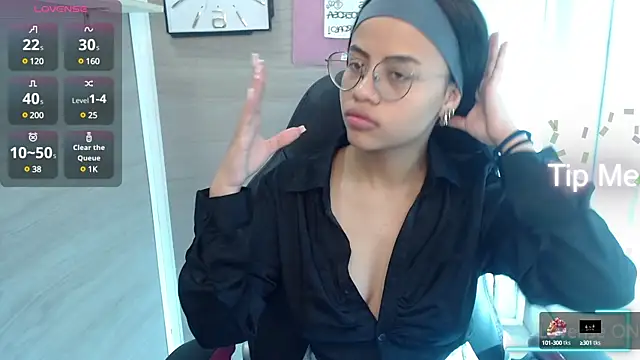 Sussan love01 online show from 27, 2, 2025