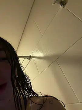 Snapshot of alejandra_jonees chatting on 3, 2, 2026 alejandra jonees online show from 3, 2, 2026