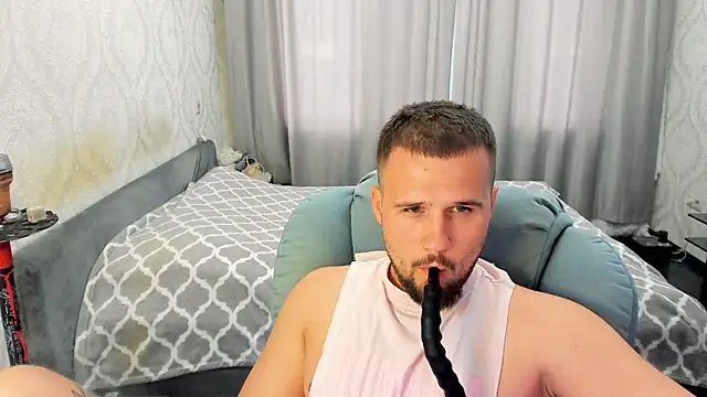 Snapshot of Vladik_b chatting on 21, 7, 2026 Vladik b online show from 21, 7, 2026