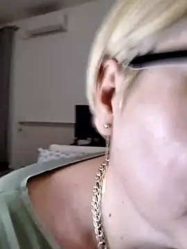 Pumabionda online show from 11, 1, 2026