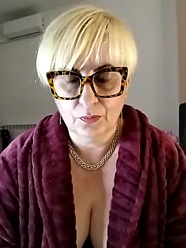 Pumabionda online show from 3, 3, 2026