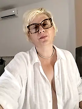 Pumabionda online show from 15, 7, 2026