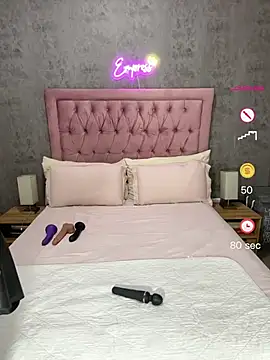 VixenRoyaleX online show from 28, 5, 2026