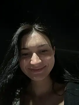 Snapshot of lunalovelee chatting on 12, 10, 2025 lunalovelee online show from 12, 10, 2025