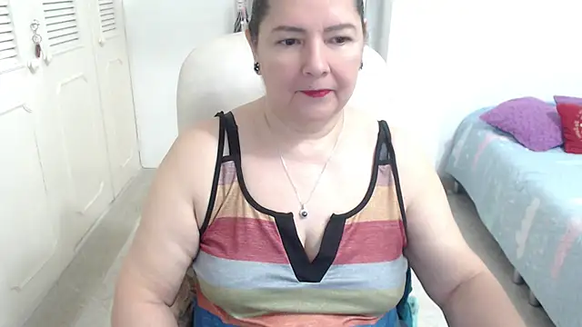 leonela 69 online show from 15, 4, 2026