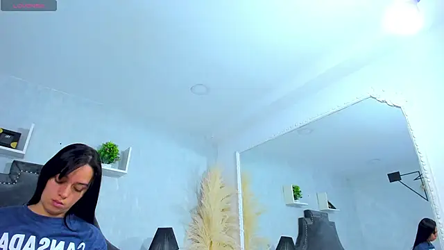 EmiliaRose  online show from 15, 12, 2025