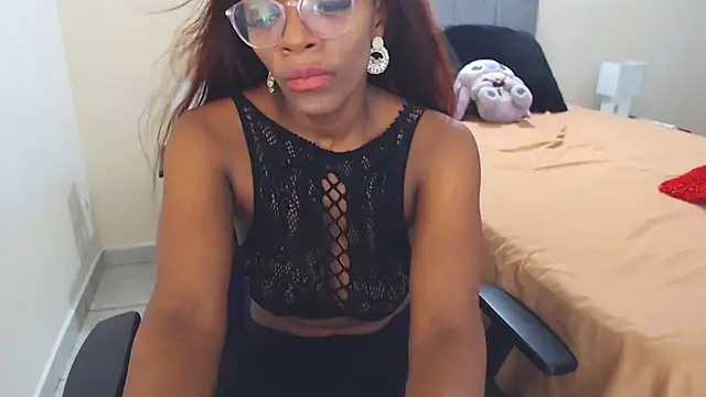 Keyra Dainty online show from 15, 7, 2026