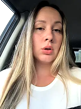 Mona Plus online show from 2, 10, 2025